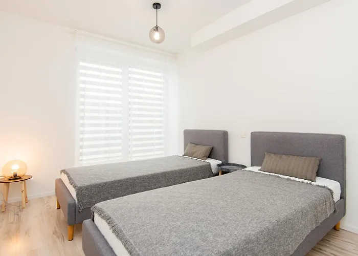 Melyna Banga Apartment